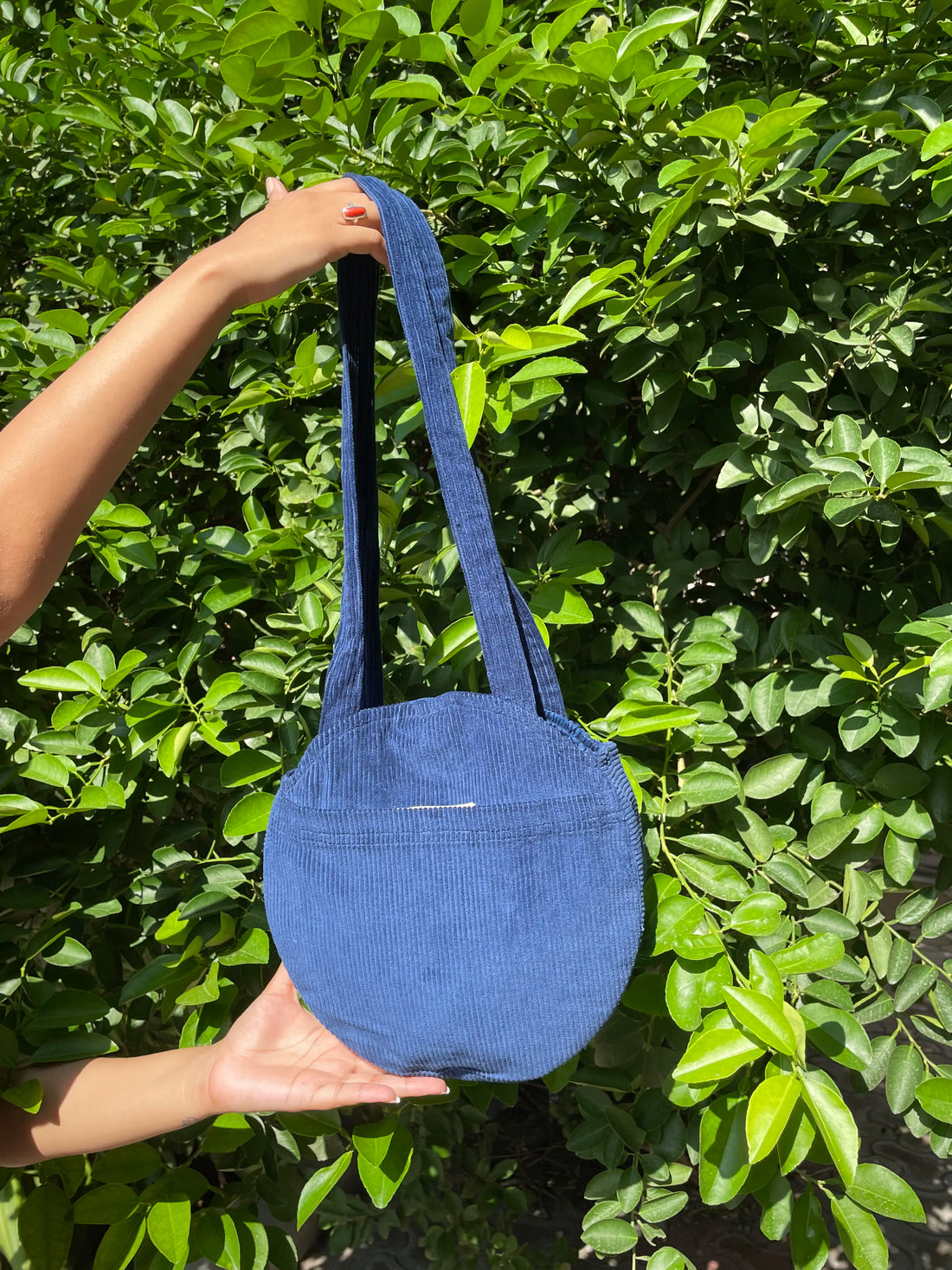 Simple Round Tote