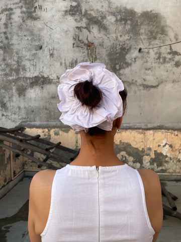 Solid Scrunchie - White