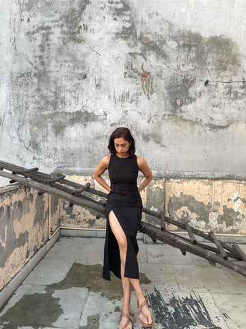Daffodil Maxi | Solid | Black